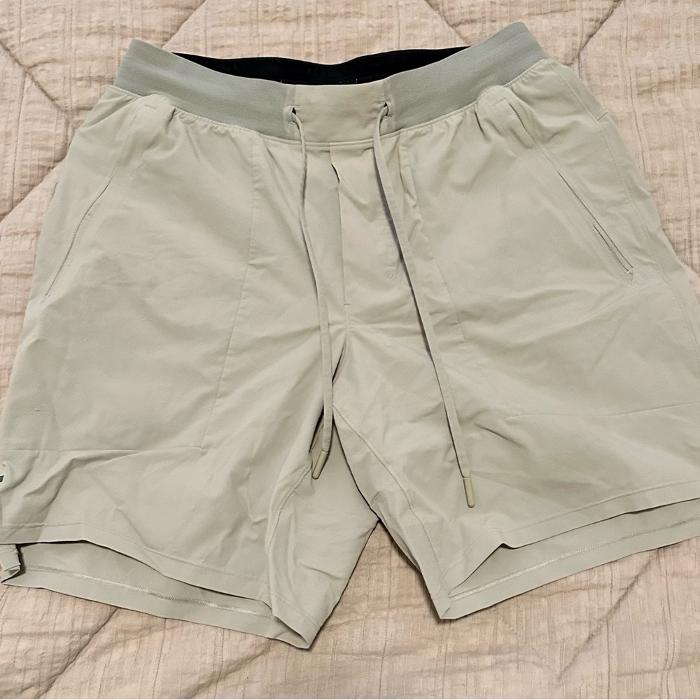 Lululemon License To Train 7” Linerless
